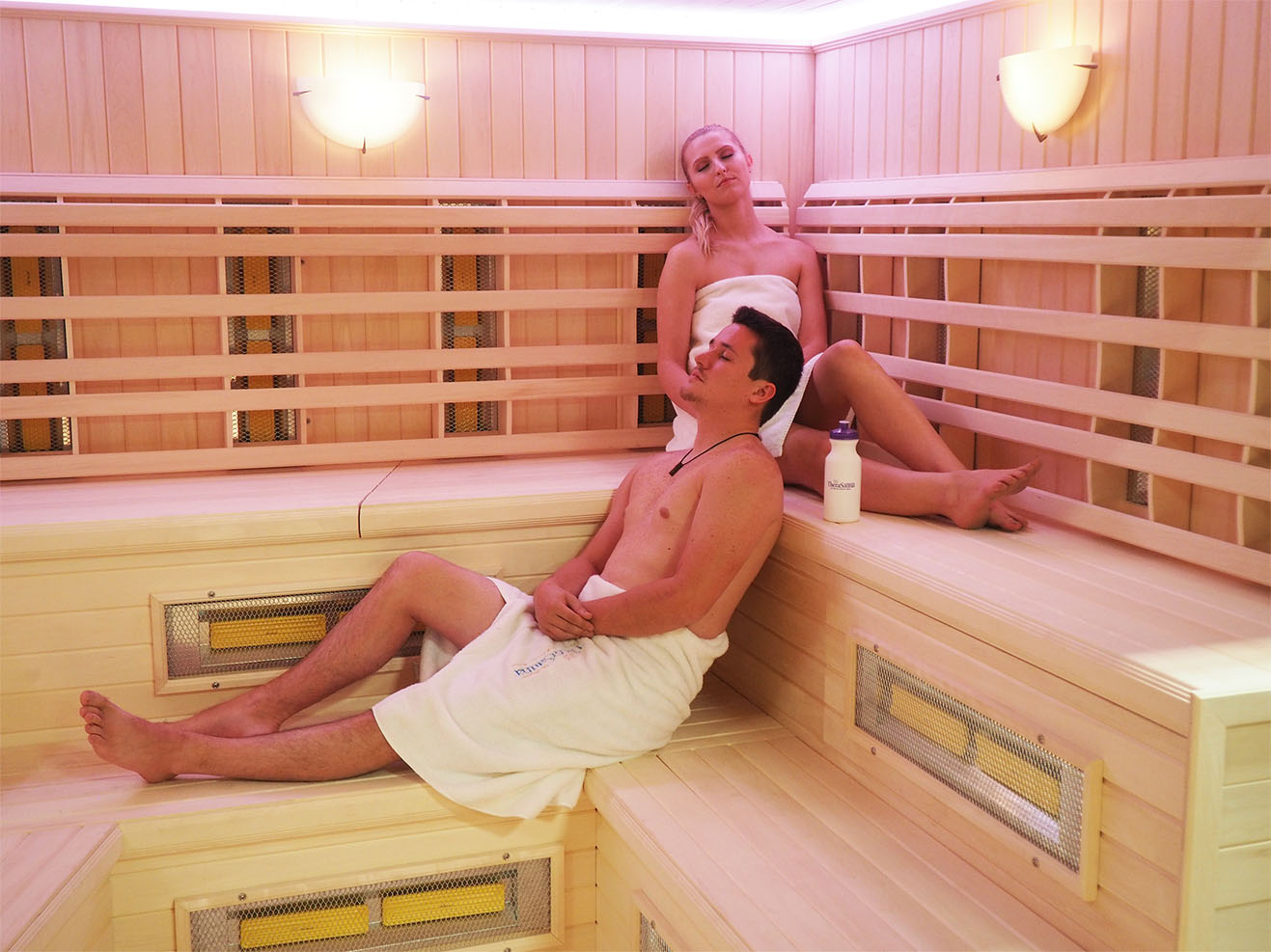 【専用】Setsunaさま TheraSauna TS4945UF Far Infrared Sauna | Finken